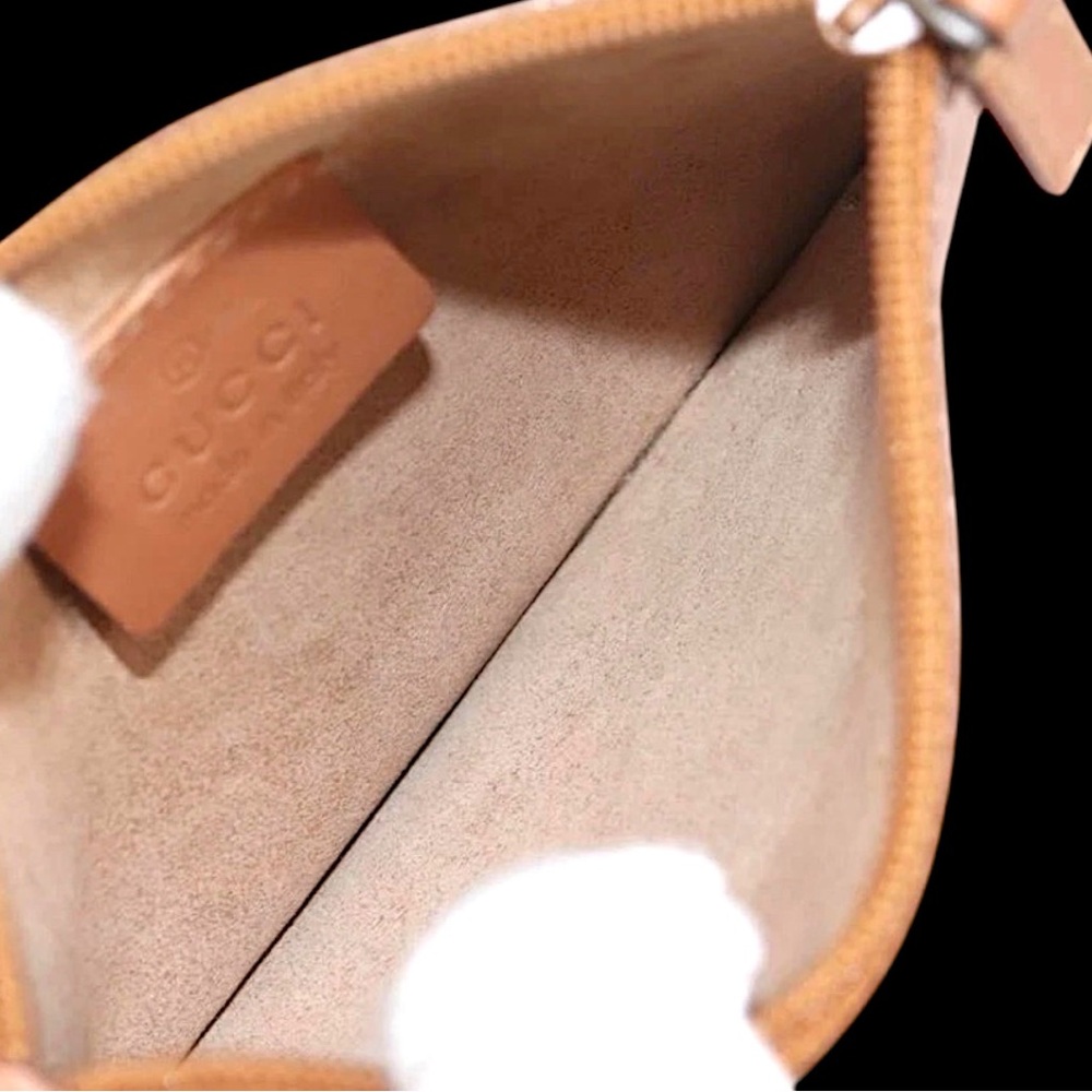 AUTHENTIC GUCCI VINTAGE CARMEL/TAN TOTE BAG W/POUCH-ADDED CHAINS-MADE IN ITALY - Picture 4 of 14